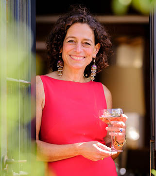 Alfriston, UK. 29 September, 2021. Alex Polozzi at the Star Hotel Alfriston. Picture by Jim Holden