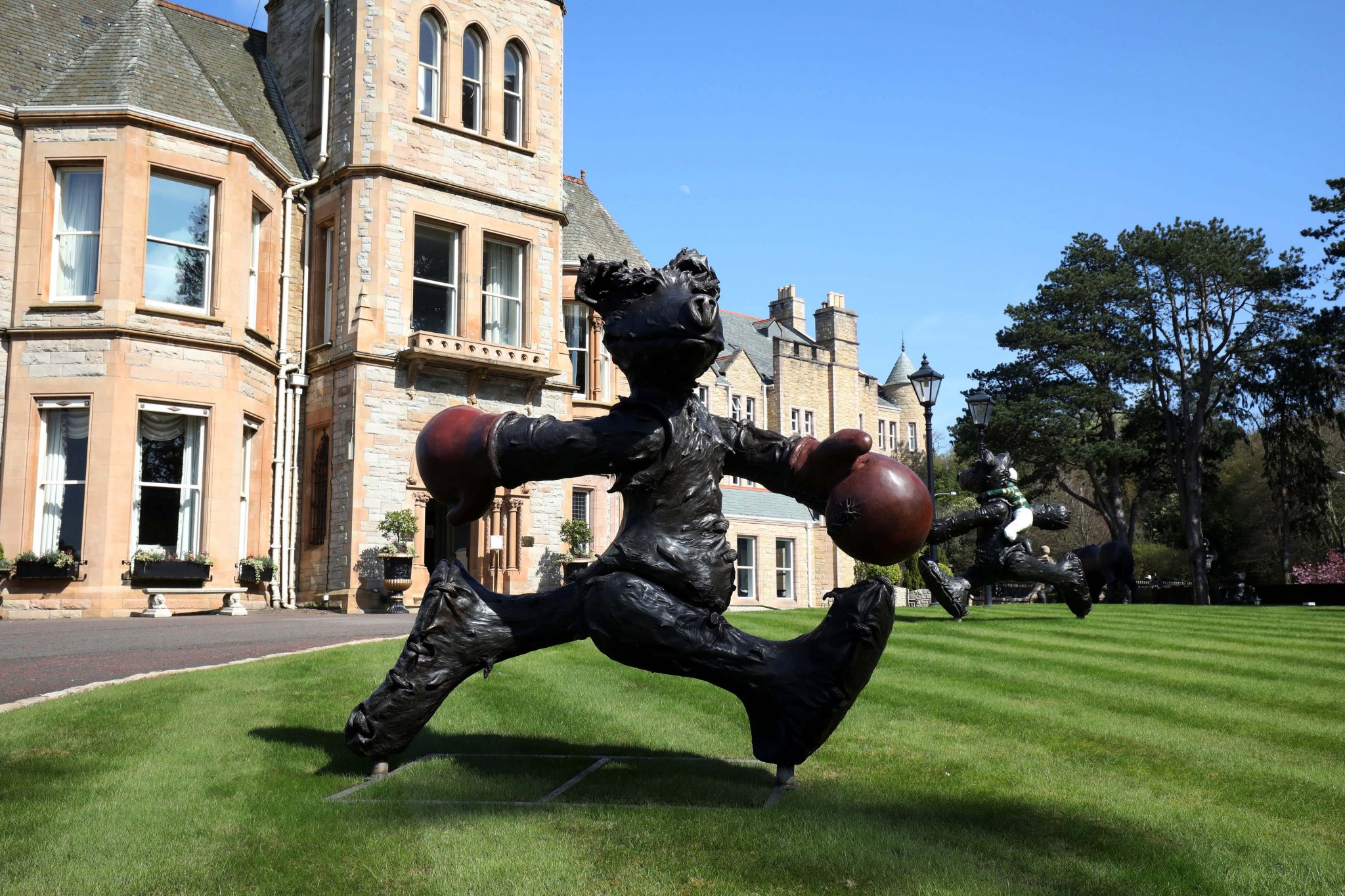 Sculpture fair brings Art and Soul to Culloden Licensed & Catering