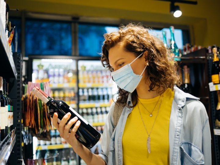 Supermarket drink sales down 30% after hospitality returns