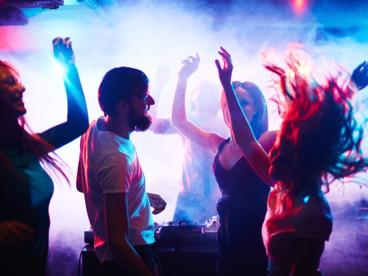 Nightclubs to reopen as social distancing axed