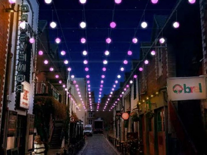Festoon lights to illuminate hospitality hot spot