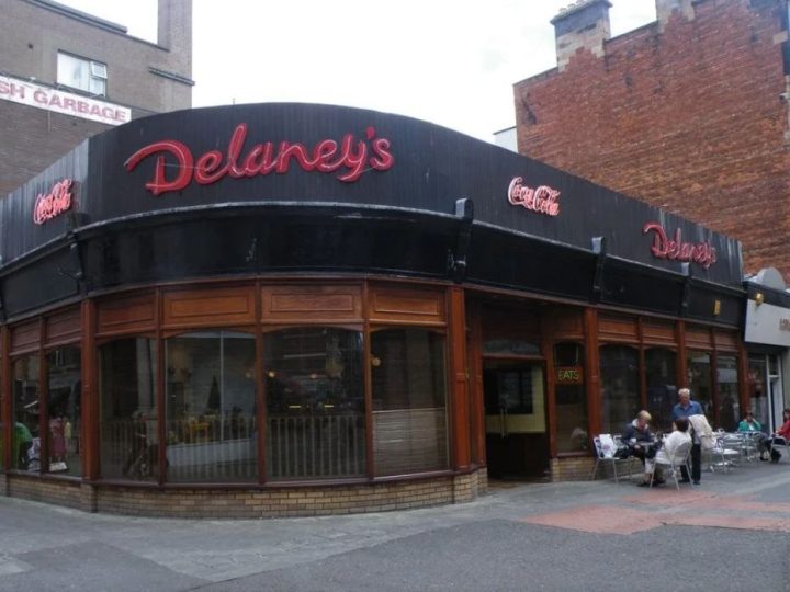 Planning officials back plans to demolish site of former Delaney’s restaurant