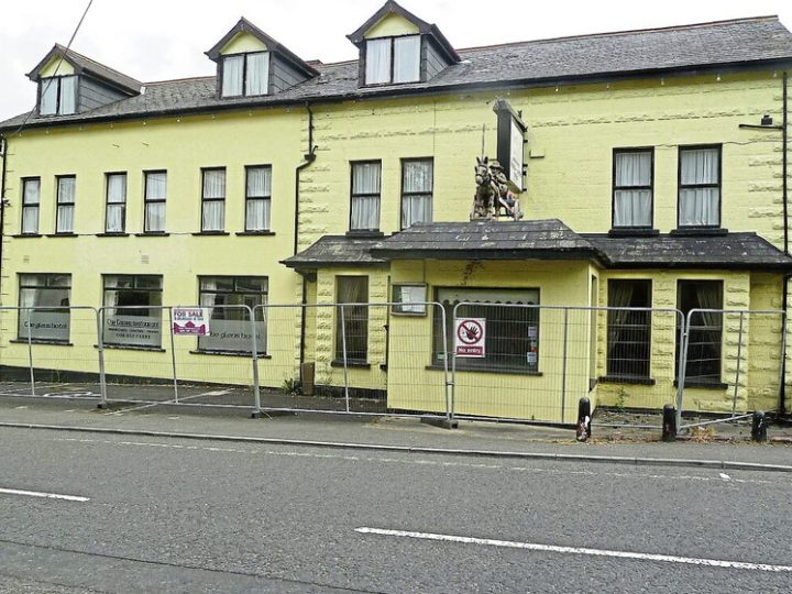 Vacant Glens Hotel set to get the ‘Z-factor’