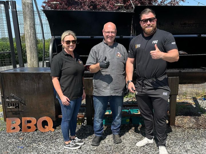 Portadown BBQ spot Holy Smokes gets perfect review