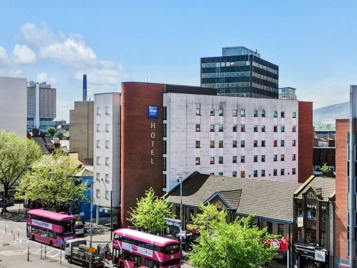 ETAP Hotel sold for £7.35m to Andras House