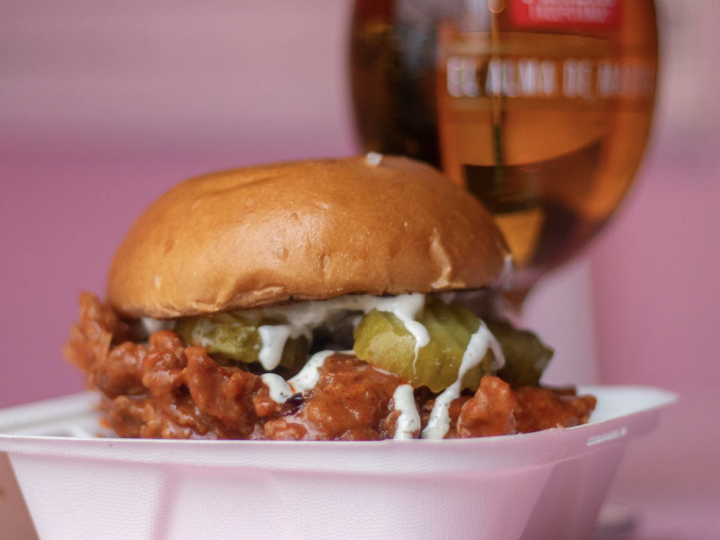 Smash burger spot confirms opening date for new Belfast store