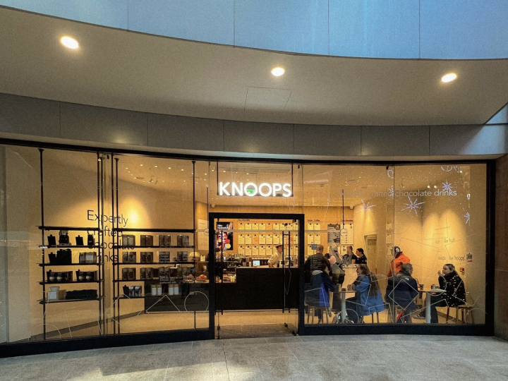 Knoops brings luxury hot chocolate to Belfast