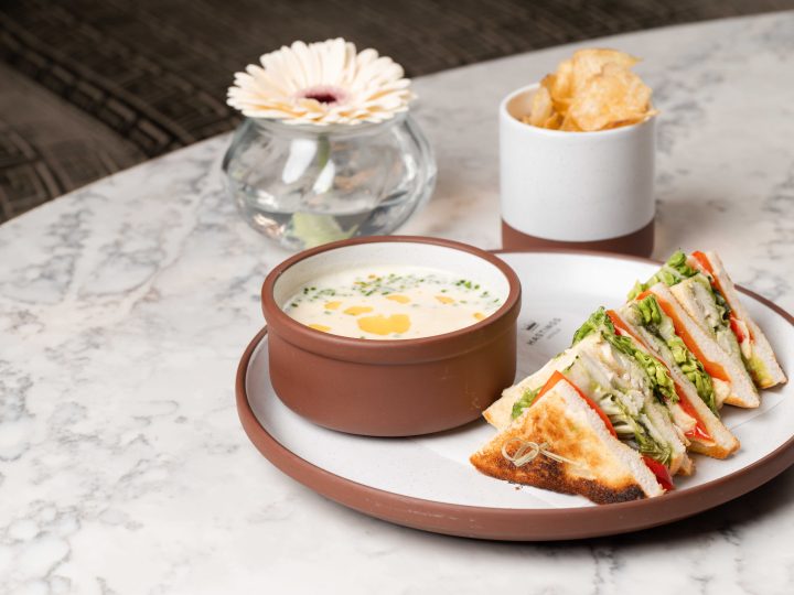 New business express lunch at Grand Central Hotel