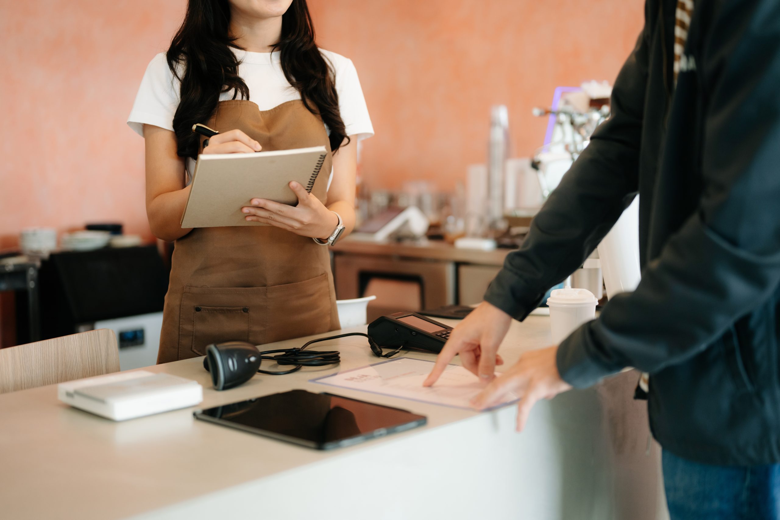 Hospitality sector shows appetite for AI, research shows